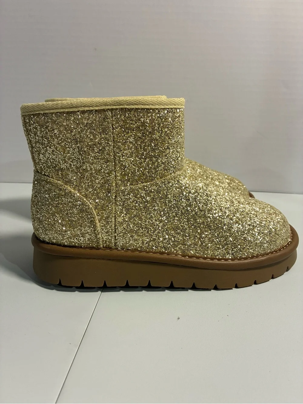 Cat & Jack Kids Sparkle Ankle Boots in Gold